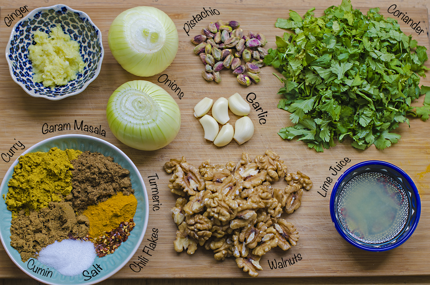 Easy yellow curry paste